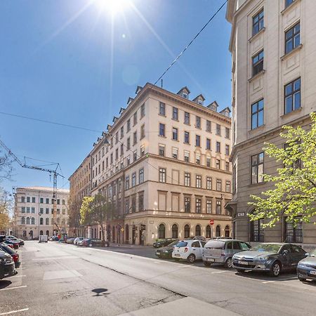 Freedom Apartment Near Parlament With Ac Budapest Exterior foto